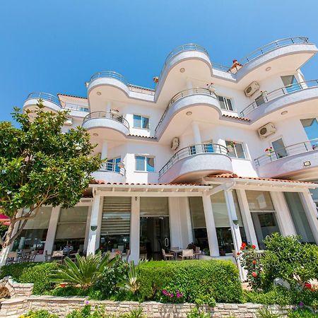 Hotel Mariksel Ксаміл Екстер'єр фото
